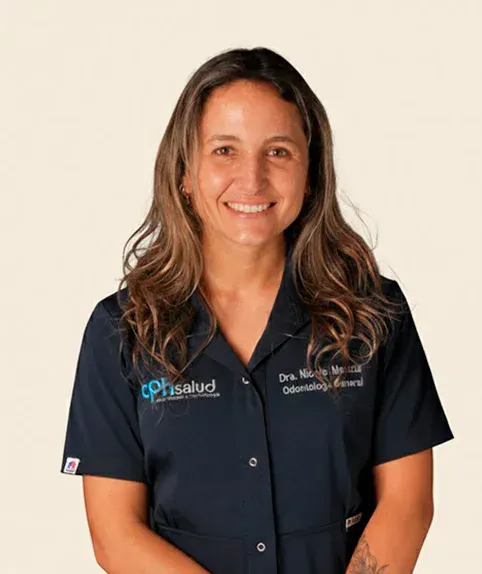 Dra. Nicole Manzur, Odontología General — CPH Salud